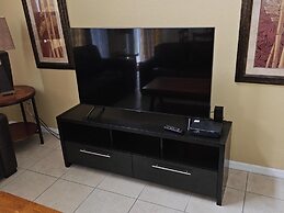 Spacious 7 Br, 4.5 Br Retreat With Pool 7 Bedroom Condo by RedAwning