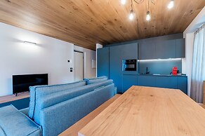 DALANIA MOUNTAIN APARTMENTS