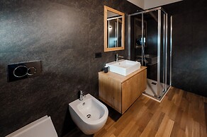 DALANIA MOUNTAIN APARTMENTS