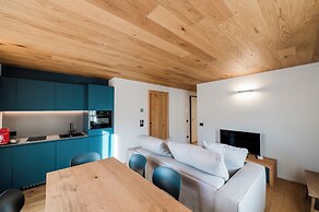 DALANIA MOUNTAIN APARTMENTS