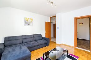 Ana Apartment