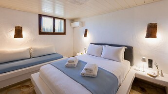 Blue Greens Villas in Krios, Paros Island