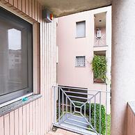 Pisani 4 in Monza With 1 Bathrooms