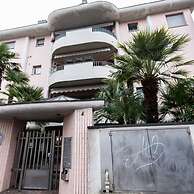 Pisani 4 in Monza With 1 Bathrooms