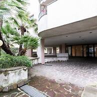 Pisani 4 in Monza With 1 Bathrooms