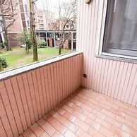 Pisani 4 in Monza With 1 Bathrooms