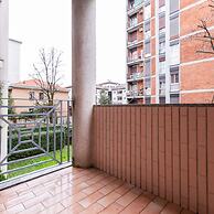 Pisani 4 in Monza With 1 Bathrooms