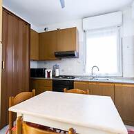 Pisani 4 in Monza With 1 Bathrooms