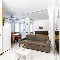 Pisani 4 in Monza With 1 Bathrooms