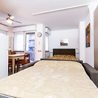 Pisani 4 in Monza With 1 Bathrooms