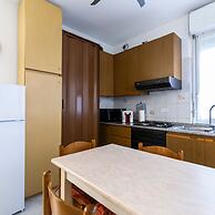 Pisani 4 in Monza With 1 Bathrooms