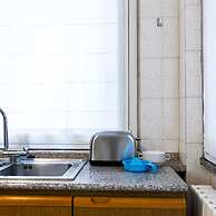 Pisani 4 in Monza With 1 Bathrooms