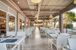 Black & White Boho Resort