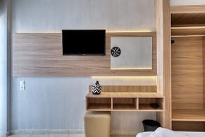 Black & White Boho Resort