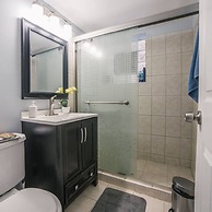 Midway Airport 2 Bedroom With Full Kitchen