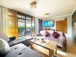 Stunning 2-bed Apartment in Sozopol