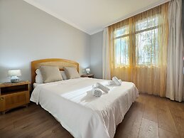 Stunning 2-bed Apartment in Sozopol