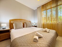 Stunning 2-bed Apartment in Sozopol