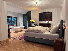 Graceland In the Black Forest
