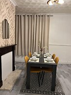 Remarkable 3-bed House in Liverpool