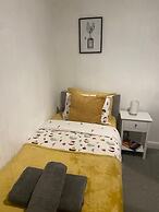 Remarkable 3-bed House in Liverpool