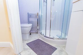 Manchester Charm - 3 Bedroom House