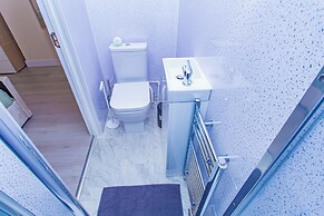 Manchester Charm - 3 Bedroom House