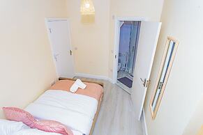 Manchester Charm - 3 Bedroom House