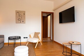Autumn Apartment in Como