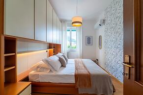 Autumn Apartment in Como