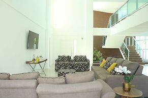 Mansao 6 suites c piscina e jacuzzi 082M