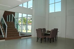 Mansao 6 suites c piscina e jacuzzi 082M