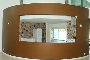 Mansao 6 suites c piscina e jacuzzi 082M