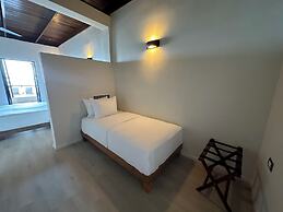 Mt. Plaisir Estate Hotel