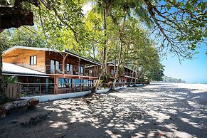 Mt. Plaisir Estate Hotel