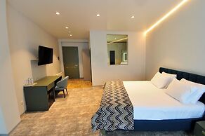 Kazak Club Hotel