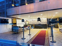 ESSE JOVEN HOTEL