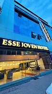ESSE JOVEN HOTEL