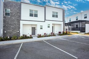 Whimsy by Avantstay Pool 30min to Disney