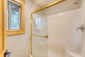 Quail by Avantstay Great Location + Game Room, Hot Tub, & Deck!