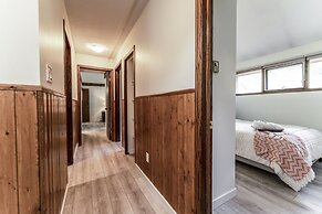 6Br Chalet I Ski Out I Private HotTub