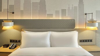 Holiday Inn Shenzhen Nanshan by IHG