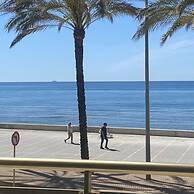 R151 - Apart Beachfront