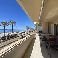 R151 - Apart Beachfront