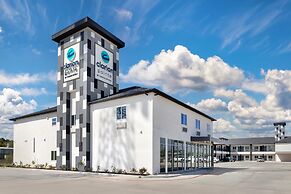 Clarion Pointe