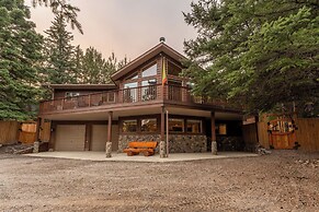 Mountain Chalet 2Min to Jasper Park Gate