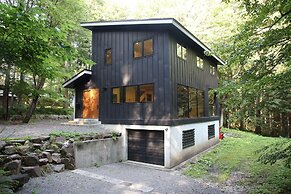 SEVEN TREES BY AOKIKO