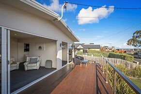 Tranquil Tranmere- City Views- 3 Bedroom