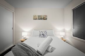 Tranquil Tranmere- City Views- 3 Bedroom