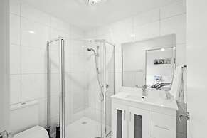 Tranquil Tranmere- City Views- 3 Bedroom